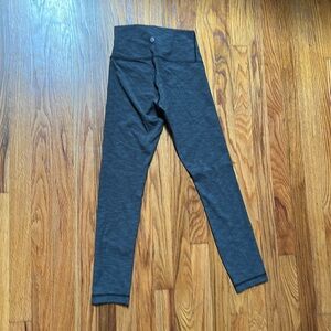 Excellent used condition lululemon leggings